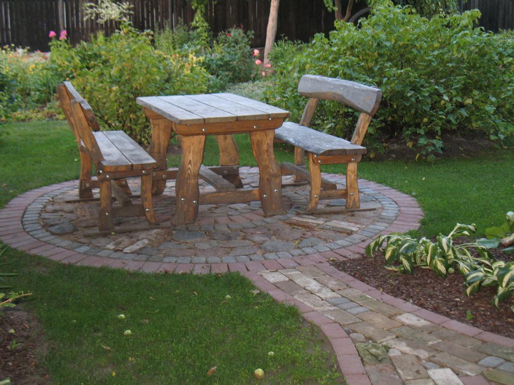 Pulkvedis Guest House Ventspils Luaran gambar